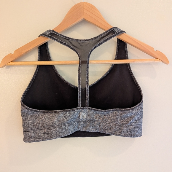 Victoria's Secret Heathered Black Sports Bra - Picture 2 of 3